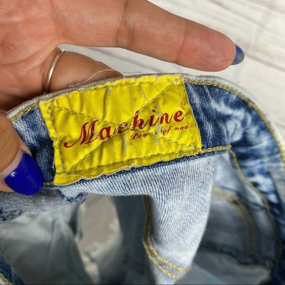 Machine distressed washed out high waisted shorts with daisies Sz 26 - Picture 7 of 8